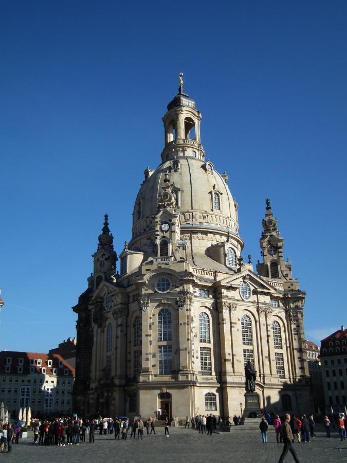 Ferienwohnung Und Pension "Zur Aue" Konigsbruck Exterior foto