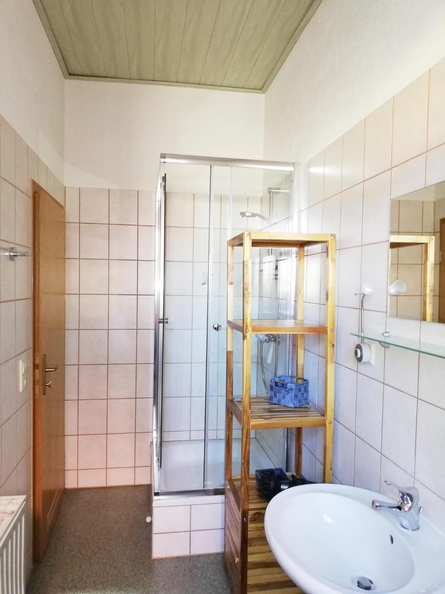 Ferienwohnung Und Pension "Zur Aue" Konigsbruck Exterior foto